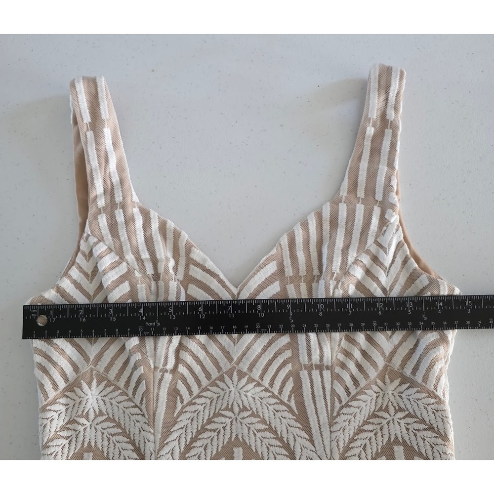 Hello Molly White Lace Overlay Bodycon Mini Dress V Neck Sleeveless Size S US 4 - Picture 9 of 16